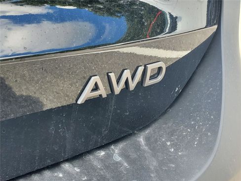 New 2026 Nissan Kicks SV w/ SV Premium Package AWD/4WD image 11