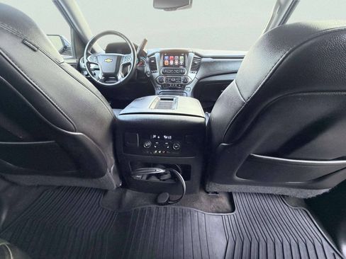 Used 2016 Chevrolet Suburban LTZ AWD/4WD image 32