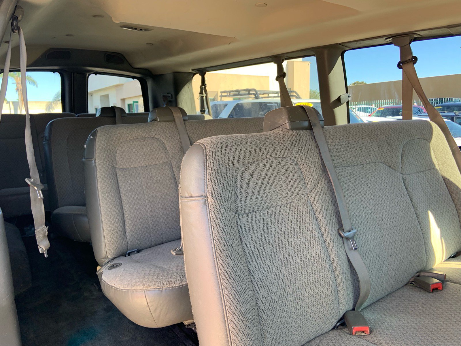 Used 2017 Chevrolet Express 3500 LT w/ LT Preferred Equipment Group RWD image 11