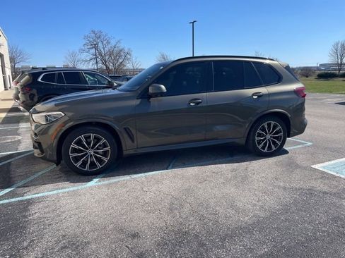 Used 2022 BMW X5 xDrive40i w/ M Sport Package image 5