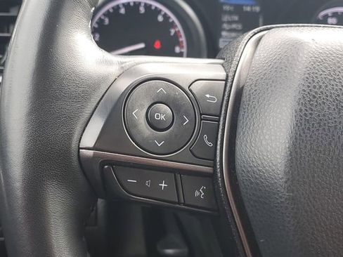 Used 2024 Toyota Camry SE image 20