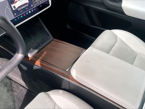 Used 2022 Tesla Model X AWD/4WD image 17
