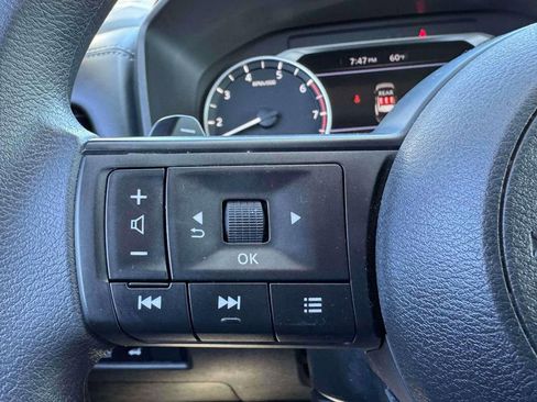 Used 2024 Nissan Rogue SV image 21