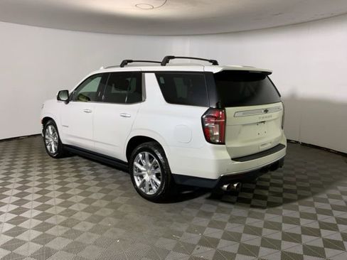 Used 2022 Chevrolet Tahoe High Country AWD/4WD image 12