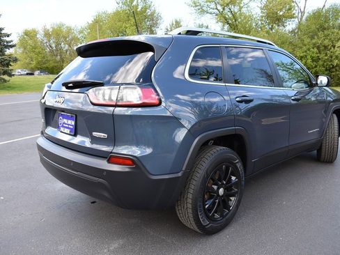 Used 2019 Jeep Cherokee Latitude Plus w/ Comfort/Convenience Group AWD/4WD image 5