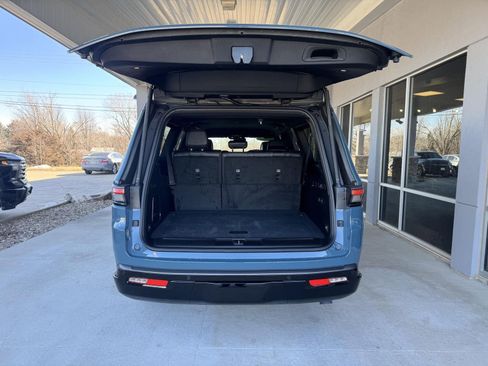 New 2026 Jeep Grand Wagoneer L Limited image 6