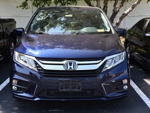 Used 2020 Honda Odyssey EX image 3