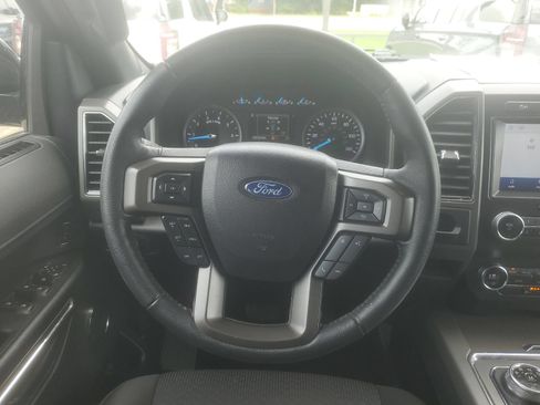 Used 2020 Ford Expedition XLT RWD image 12