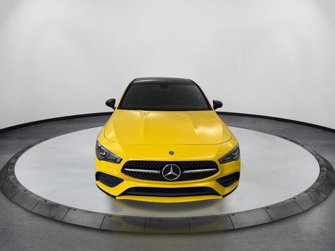 Used 2022 Mercedes-Benz CLA 250 image 2
