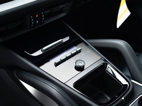 New 2026 Porsche Cayenne S image 31