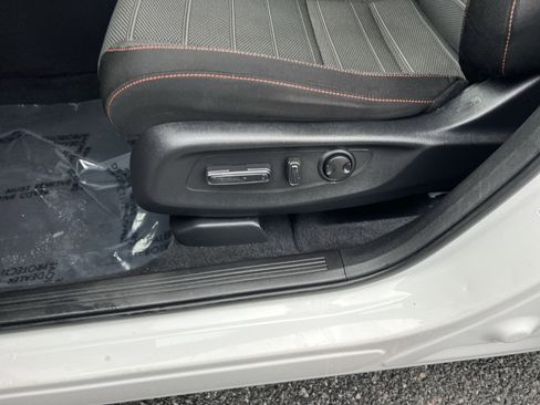Used 2023 Honda CR-V Sport image 14