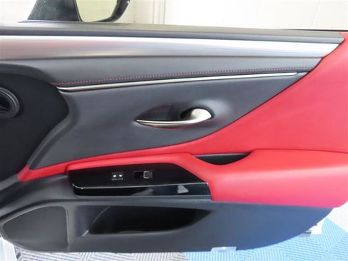 Used 2022 Lexus ES 350 F Sport w/ Accessory Package 2 FWD image 28