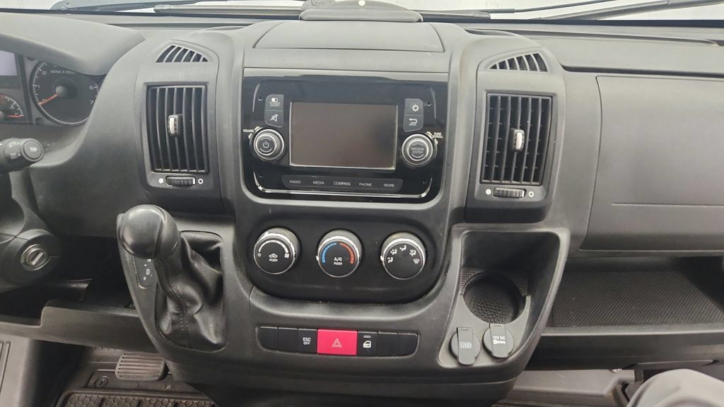 Used 2019 RAM ProMaster 2500 FWD image 13