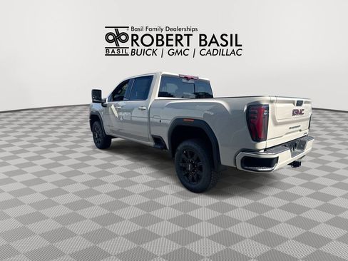 New 2026 GMC Sierra 2500 AT4 w/ AT4 Premium Plus Package AWD/4WD image 6
