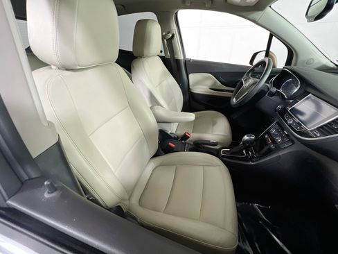 Used 2017 Buick Encore Essence w/ Experience Buick Package image 28