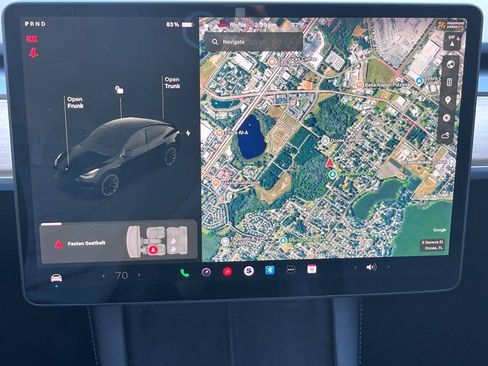 Used 2021 Tesla Model Y Long Range AWD/4WD image 39