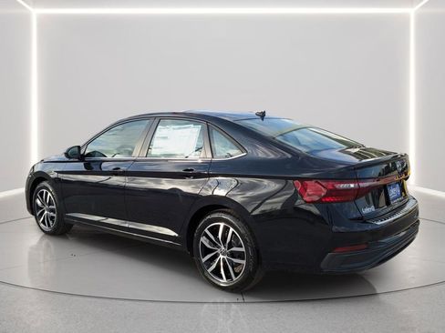 New 2026 Volkswagen Jetta SE FWD image 7