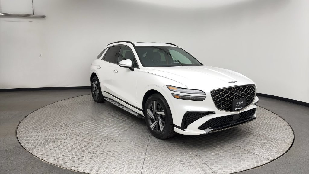 Certified 2026 Genesis GV70 3.5T Sport Advanced AWD/4WD image 8