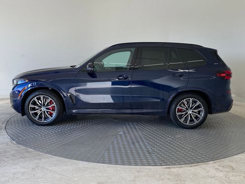 New 2026 BMW X5 M60i w/ Executive Package image 2