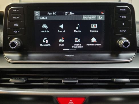 Used 2020 Kia Telluride LX AWD/4WD image 25