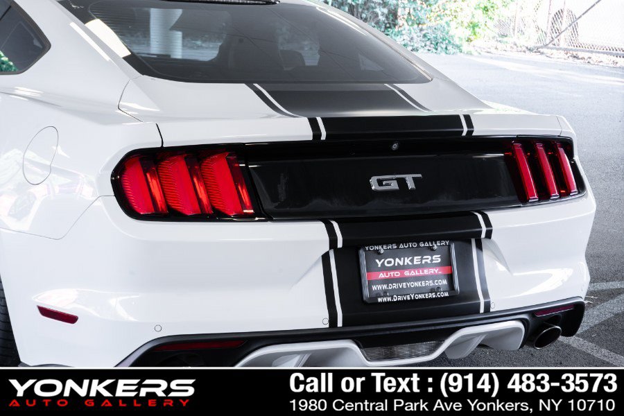 Used 2015 Ford Mustang GT Premium w/ GT Performance Package RWD image 19