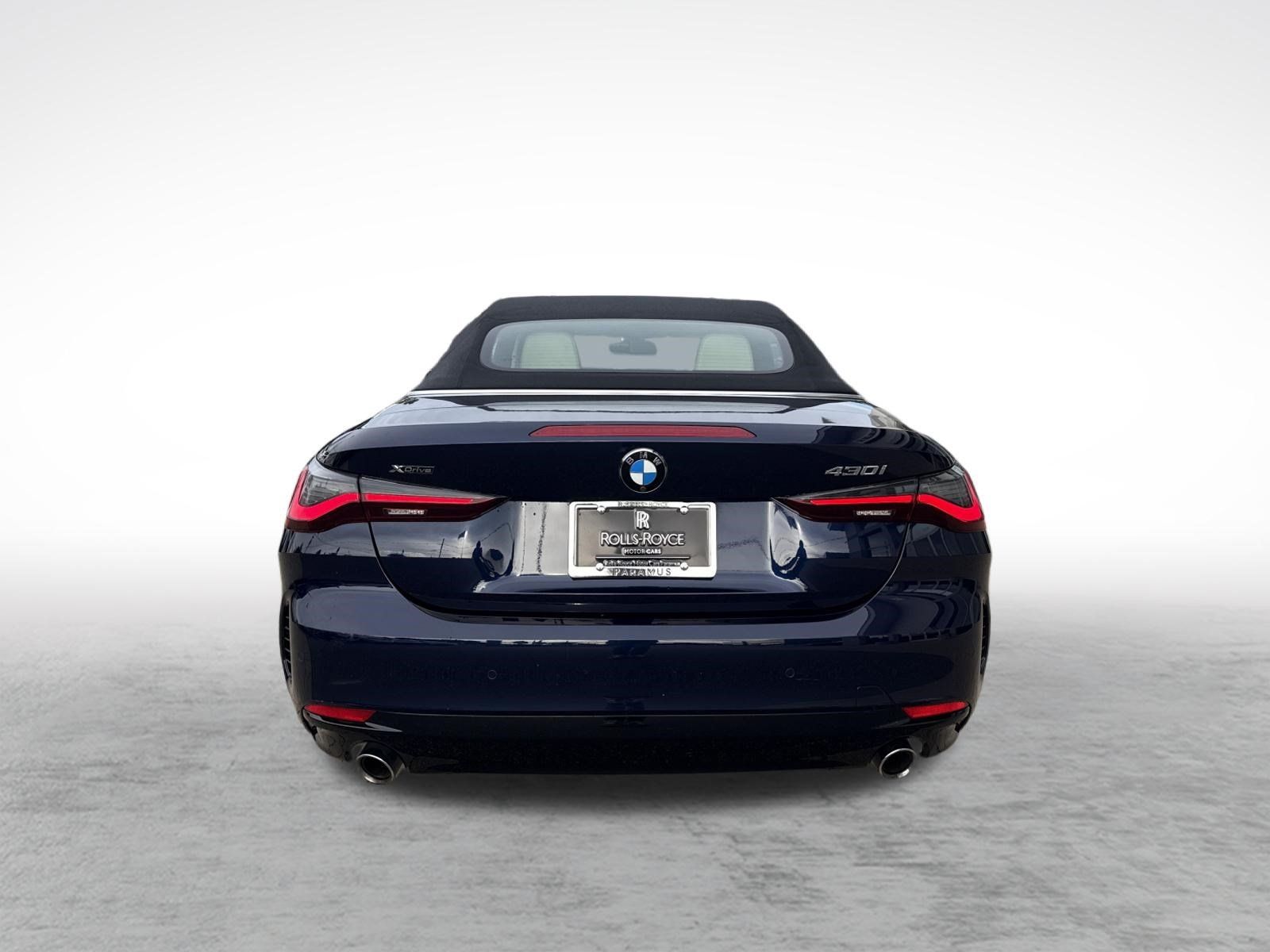 Used 2024 BMW 430i xDrive Convertible w/ Premium Package AWD/4WD image 9