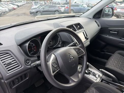 Used 2024 Mitsubishi Outlander Sport ES image 5
