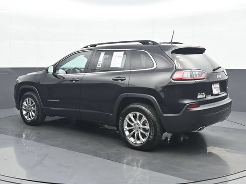 Used 2022 Jeep Cherokee Latitude Lux w/ Sun & Sound Group AWD/4WD image 4