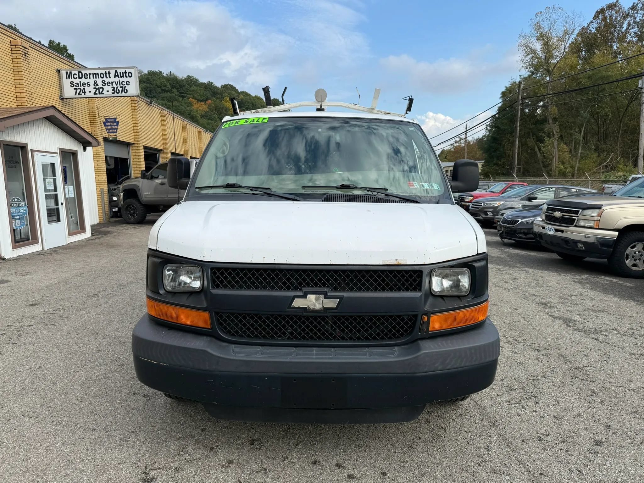 Used 2011 Chevrolet Express 2500 RWD image 5