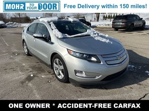 Used 2013 Chevrolet Volt Premium w/ Premium Trim Package image 3