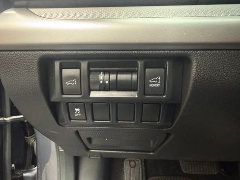 Used 2015 Subaru Outback 2.5i Premium AWD/4WD image 26