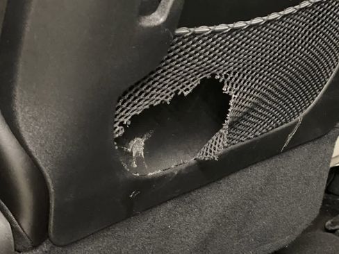 Used 2024 Chrysler Pacifica Touring-L image 32