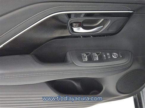 Used 2025 Acura ADX AWD image 17