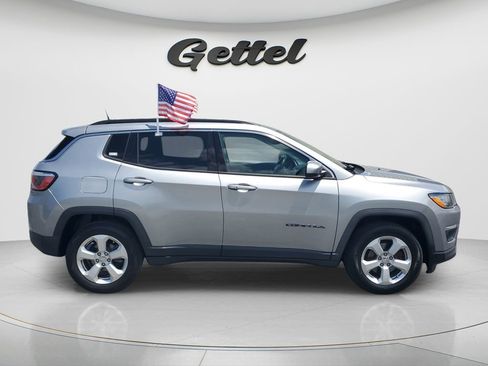 Certified 2018 Jeep Compass Latitude w/ Popular Equipment Group FWD image 4
