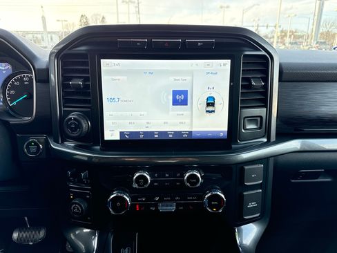 Used 2022 Ford F150 4x4 SuperCrew image 16