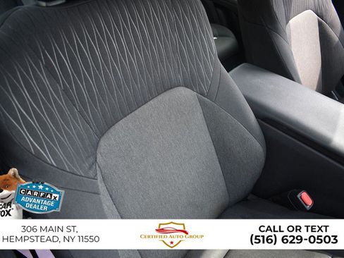 Used 2025 Toyota Camry LE AWD/4WD image 24