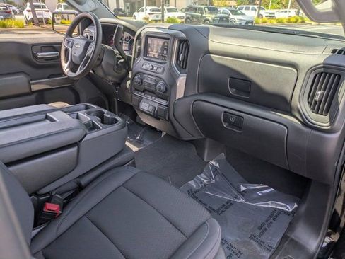 Used 2025 Chevrolet Silverado 1500 W/T w/ Trailering Package AWD/4WD image 25