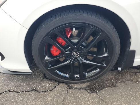 Certified 2024 Acura TLX Type S AWD/4WD image 3