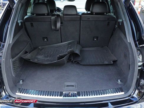 Used 2018 Porsche Cayenne GTS image 27