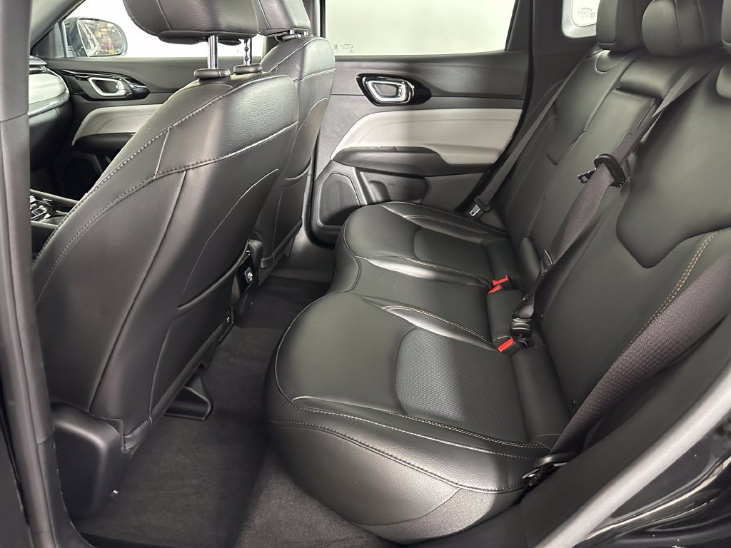 Used 2023 Jeep Compass Limited AWD/4WD image 20