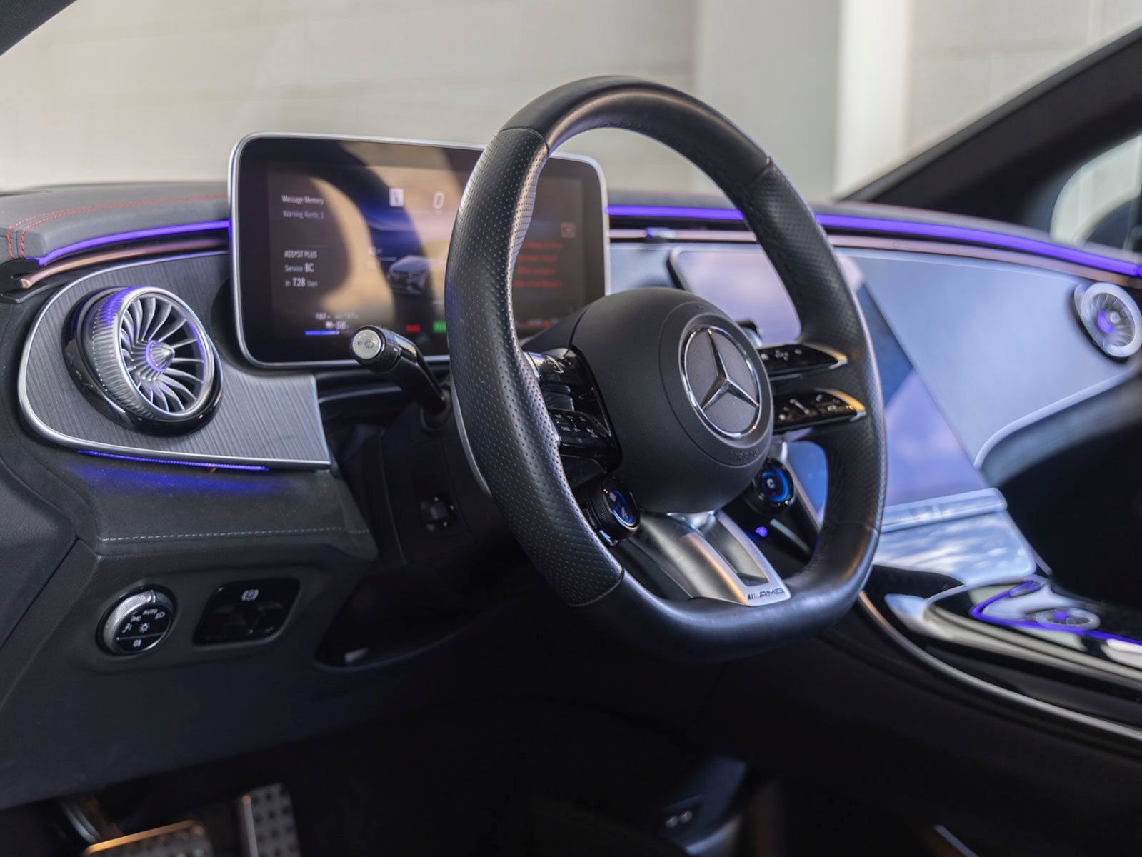 Certified 2023 Mercedes-Benz EQE AMG 4MATIC Sedan image 15