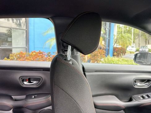 Certified 2025 Honda HR-V Sport image 16