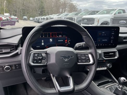 Used 2024 Ford Mustang GT Premium RWD image 7