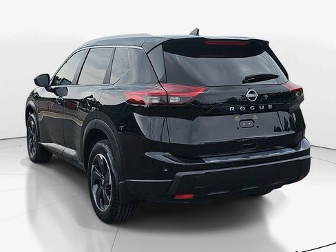 Used 2025 Nissan Rogue SV w/ SV Premium Package FWD image 8