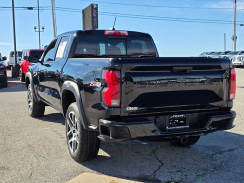 Used 2024 Chevrolet Colorado Z71 w/ Z71 Convenience Package 2 image 5