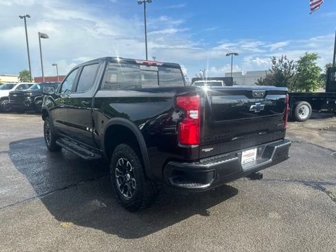 New 2026 Chevrolet Silverado 1500 ZR2 w/ LPO, Dark Essentials Package AWD/4WD image 5