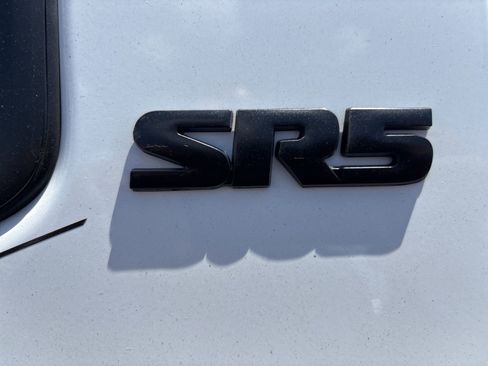 Used 2025 Toyota Tundra SR w/ SR Tow Package AWD/4WD image 4