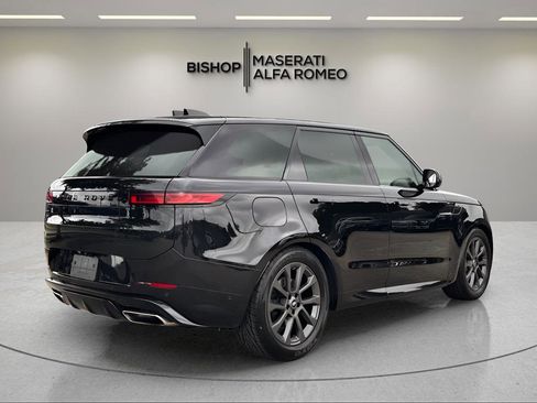 Used 2024 Land Rover Range Rover Sport Dynamic SE AWD/4WD image 6