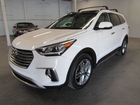 Used 2018 Hyundai Santa Fe Limited AWD/4WD image 2
