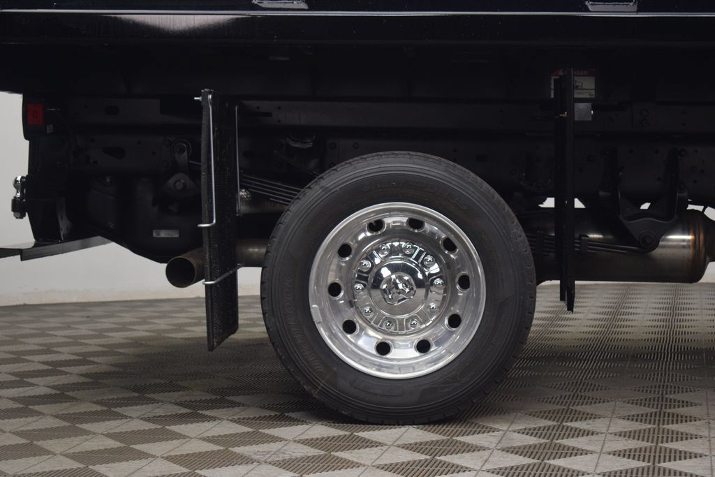 New 2026 RAM 5500 4x4 Crew Cab image 31